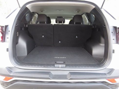 Used 2022 Hyundai Tucson SEL w/ Cargo Package image 18