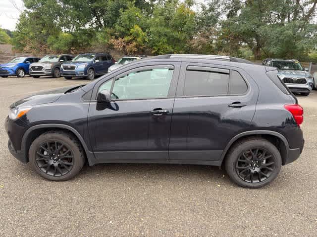Used 2021 Chevrolet Trax LT w/ Sport Edition AWD/4WD image 3