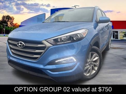 Used 2016 Hyundai Tucson SE w/ Option Group 02 image 2
