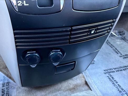 Used 2005 Toyota Sienna LE image 34