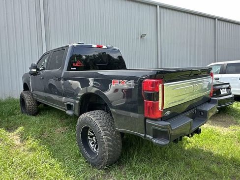 Certified 2024 Ford F250 King Ranch w/ FX4 Off-Road Package AWD/4WD image 16