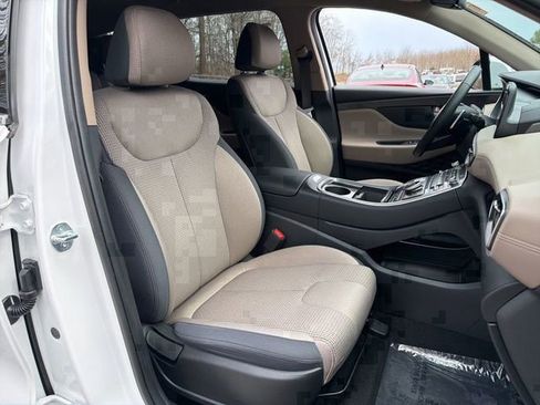 Certified 2023 Hyundai Santa Fe SEL image 9