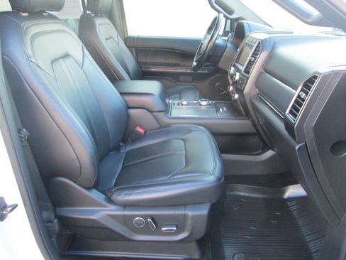 Used 2018 Ford Expedition Limited w/ Equipment Group 302A image 16