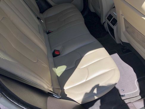 Used 2014 Land Rover Range Rover Evoque Pure Premium AWD/4WD image 36
