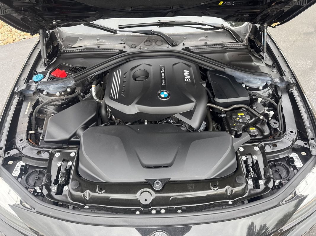 Used 2017 BMW 330i Sedan RWD image 39