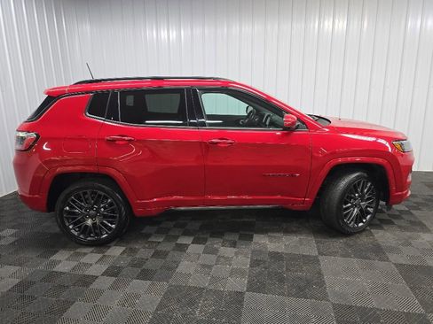 Used 2022 Jeep Compass Limited AWD/4WD image 2