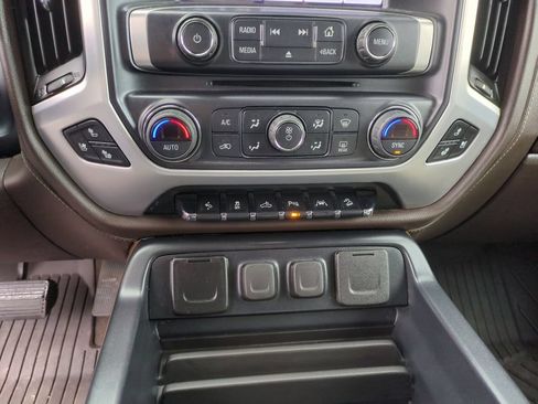 Used 2018 GMC Sierra 1500 SLT AWD/4WD image 14