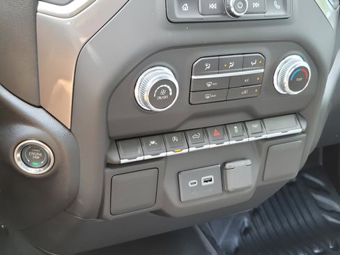 New 2026 GMC Sierra 1500 Pro w/ Pro Value Package image 34