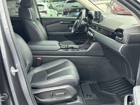 Certified 2024 Honda Pilot EX-L image 6