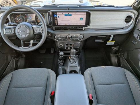 New 2025 Jeep Gladiator Sport image 15
