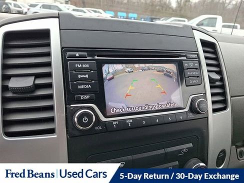 Used 2018 Nissan Frontier SV image 24