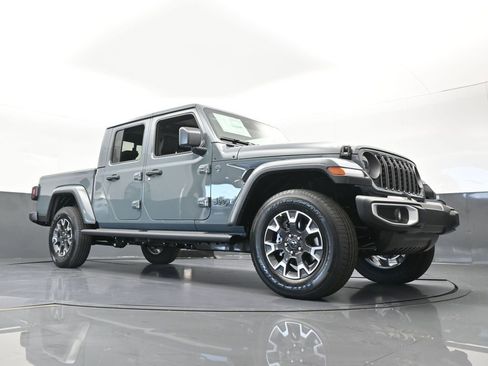 New 2026 Jeep Gladiator Sport image 54