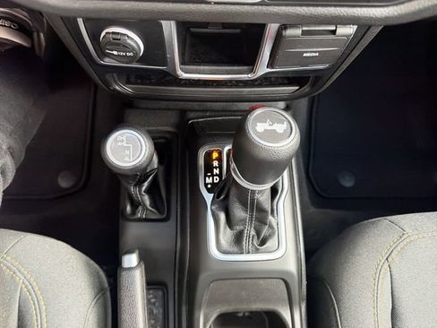 Used 2024 Jeep Wrangler Sport image 30