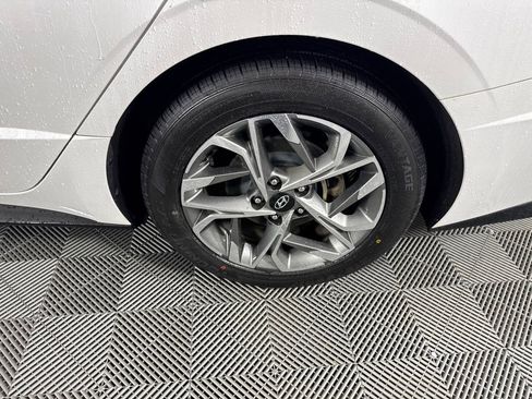 Used 2022 Hyundai Sonata SEL w/ Preferred Accessory Package image 32