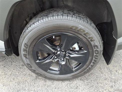 Certified 2024 Toyota RAV4 LE image 25