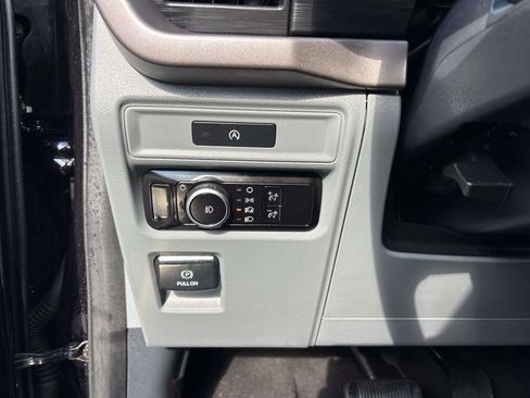 Used 2025 Ford F150 XLT w/ Equipment Group 301A Standard AWD/4WD image 19