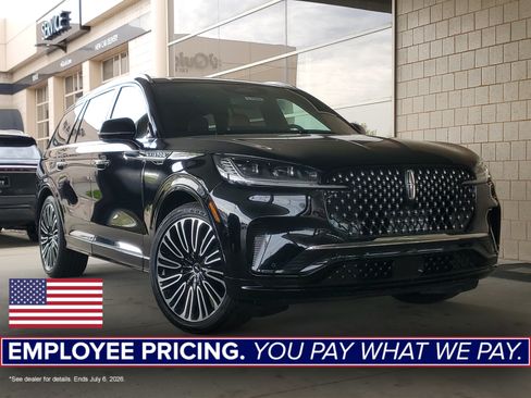 New 2026 Lincoln Aviator Black Label w/ Dynamic Handling Package AWD/4WD image 1
