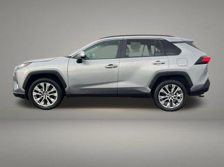 Used 2022 Toyota RAV4 XLE Premium AWD/4WD video 2