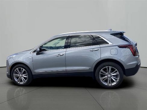 Certified 2023 Cadillac XT5 Premium Luxury w/ Technology Package AWD/4WD image 2