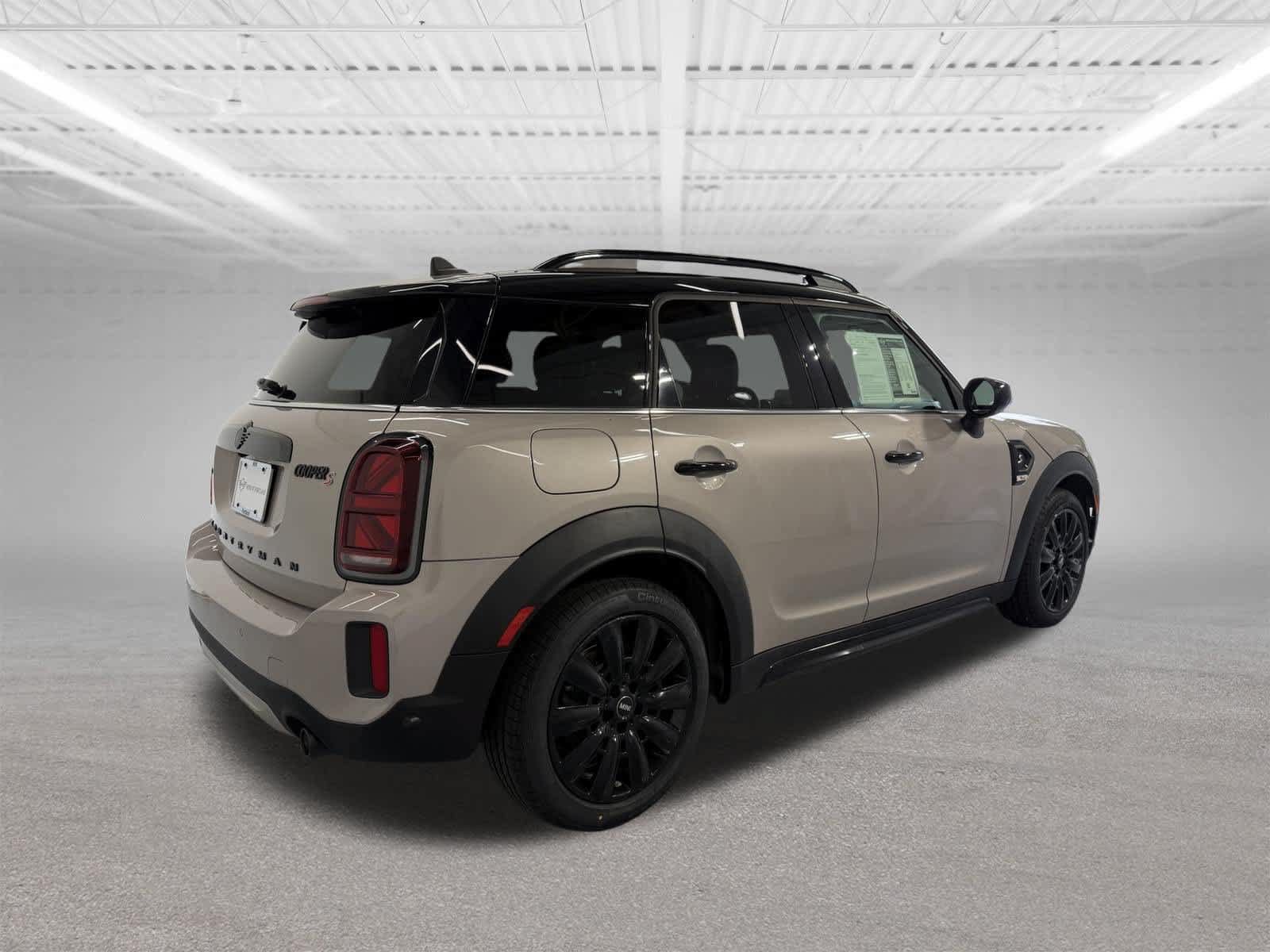 Used 2023 MINI Cooper Countryman S FWD image 6