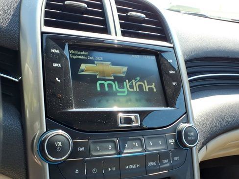 Used 2015 Chevrolet Malibu LTZ FWD image 10