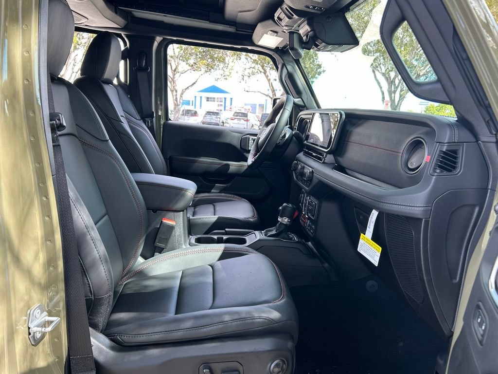 New 2026 Jeep Wrangler Unlimited Rubicon 392 w/ Quick Order Package 27X Moab AWD/4WD image 35