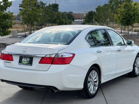 Used 2015 Honda Accord EX image 6