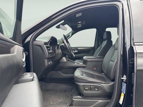 Used 2022 Chevrolet Tahoe RST image 21