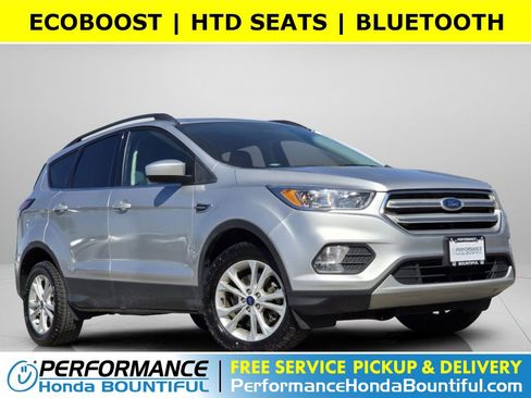Used 2018 Ford Escape SE FWD image 1