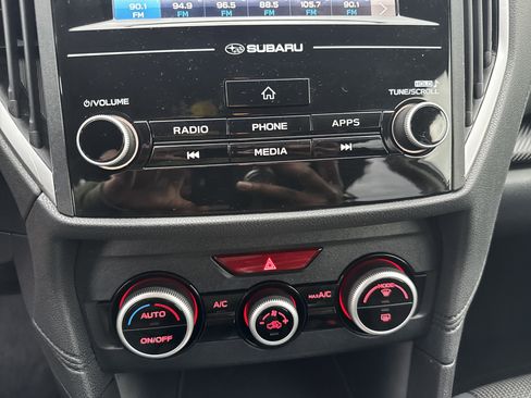 Used 2023 Subaru Crosstrek 2.0i image 33