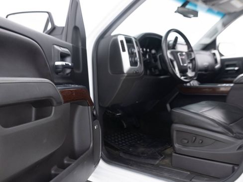 Used 2016 GMC Sierra 1500 SLT w/ SLT Premium Package AWD/4WD image 28