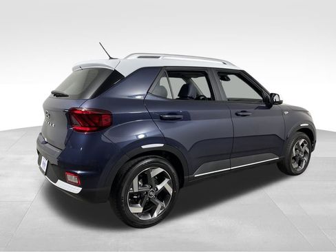 New 2026 Hyundai Venue SEL image 5