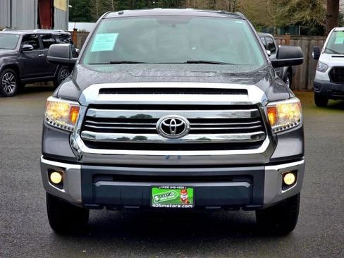 Used 2016 Toyota Tundra SR5 image 2