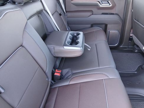 Used 2025 GMC Sierra 1500 Denali w/ Technology Package AWD/4WD image 69