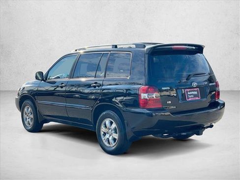Used 2004 Toyota Highlander 2WD V6 image 8
