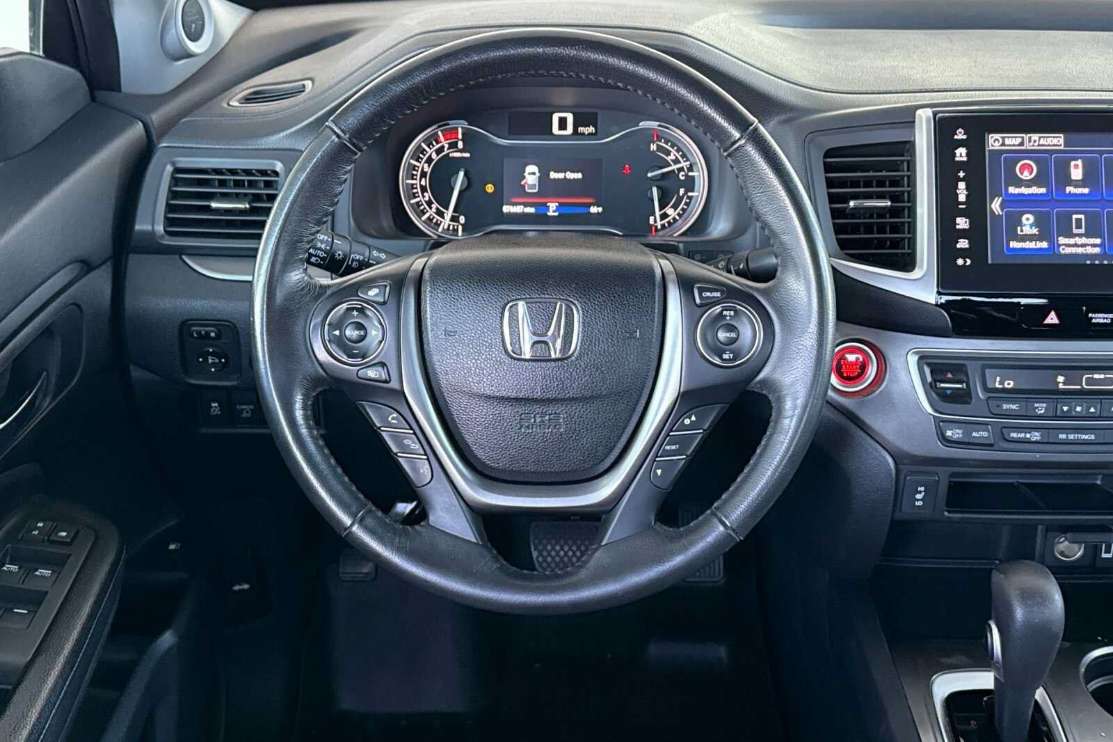 Used 2017 Honda Ridgeline RTL-T image 14