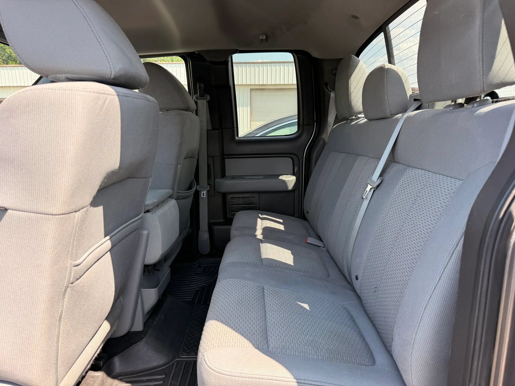 Used 2011 Ford F150 XLT w/ XLT Chrome Pkg AWD/4WD image 21