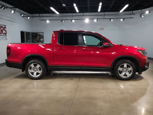 Used 2025 Honda Ridgeline RTL image 8