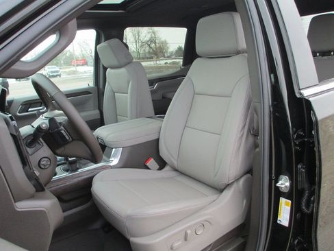 New 2026 GMC Sierra 1500 SLT w/ SLT Premium Plus Package image 12