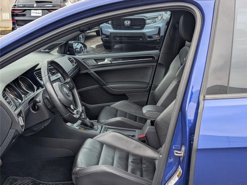 Used 2016 Volkswagen Golf R 4-Door AWD/4WD image 14