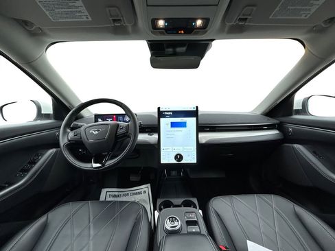Used 2022 Ford Mustang Mach-E Select image 16
