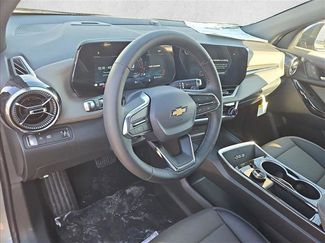 New 2026 Chevrolet Equinox LT w/ Convenience Package II video 3