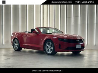 Used 2020 Chevrolet Camaro LT image 1