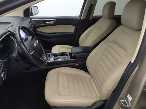 Used 2020 Ford Edge SEL w/ Convenience Package FWD image 17