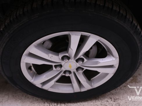 Used 2013 Chevrolet Equinox LT w/ Driver Convenience Package image 34