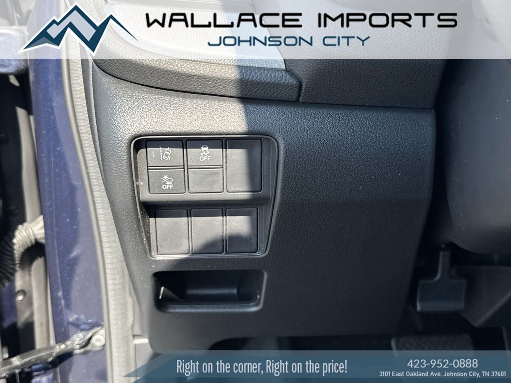 Used 2020 Honda CR-V LX image 28