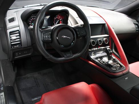 Used 2020 Jaguar F-TYPE R-Dynamic image 29