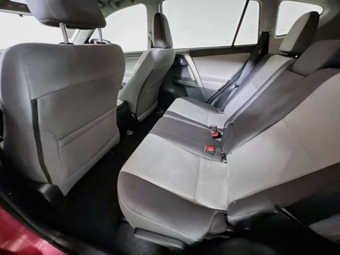Used 2014 Toyota RAV4 XLE FWD image 28