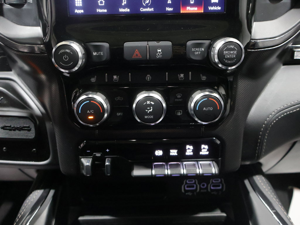 Certified 2023 RAM 3500 Limited w/ Cold Weather Group AWD/4WD image 35