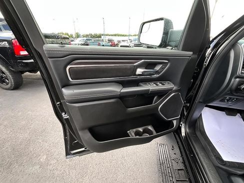 New 2026 RAM 1500 Laramie w/ Laramie Preferred Package AWD/4WD image 11